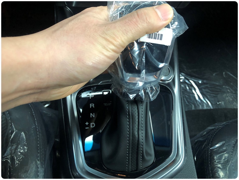 티볼리 에어 가솔린 연비 티볼리에어 1.5가솔린 화이트 26