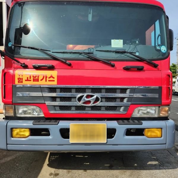  현대 9T 2002년식 1200만원 판매합니다.