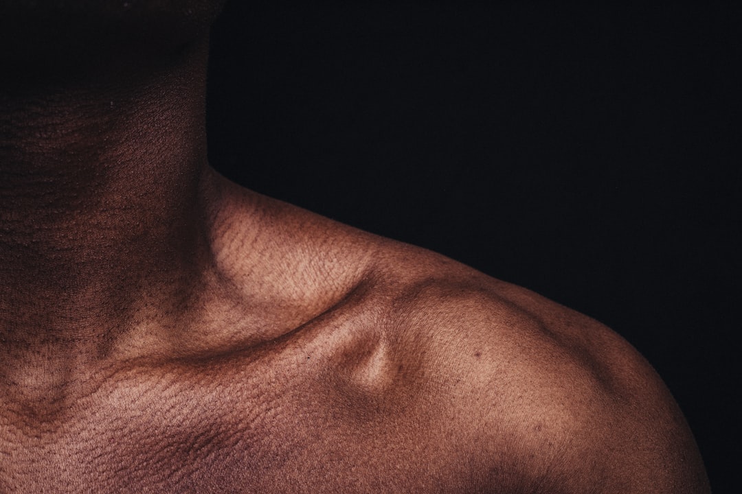 Shoulder