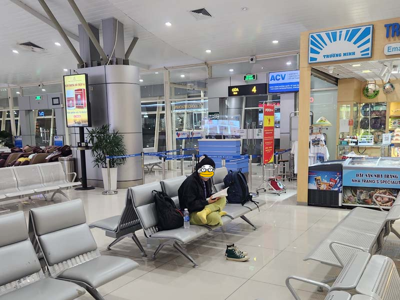 베트남여행_나트랑여행_3일차일정_코스_깜라인국제공항_국내선_탑승동_대기중