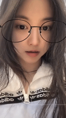  [에이핑크 손나은] 그렇게 아디다스는 또 거들어 낭니다스가 되었다