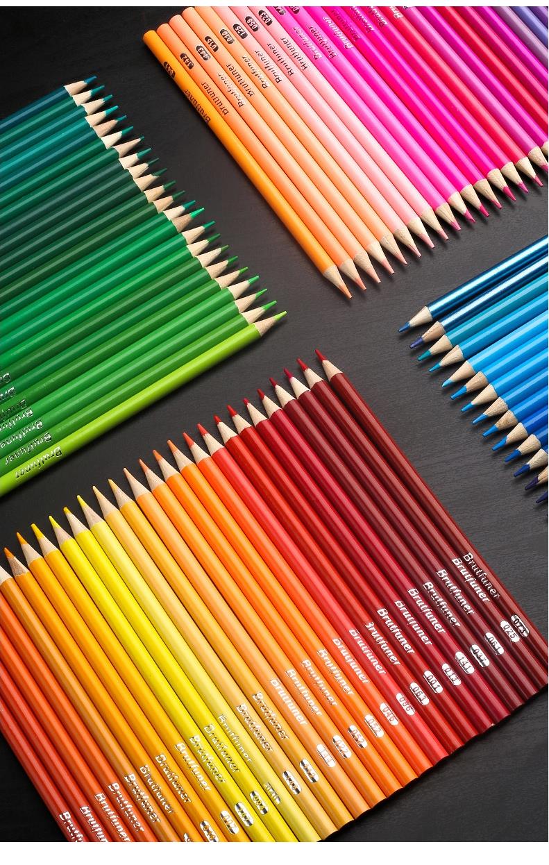 색연필 나열