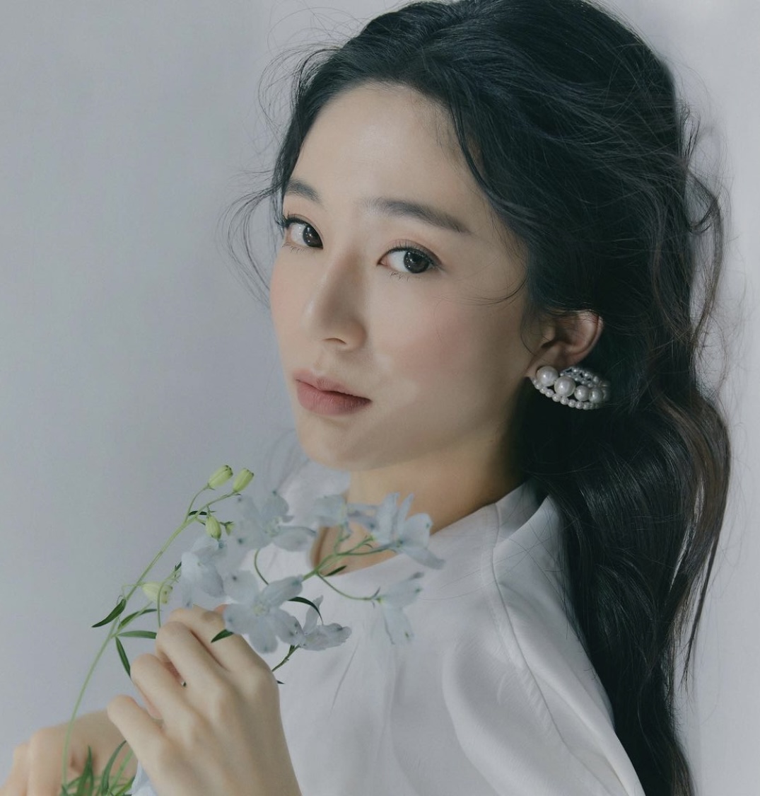 배우 백진희 