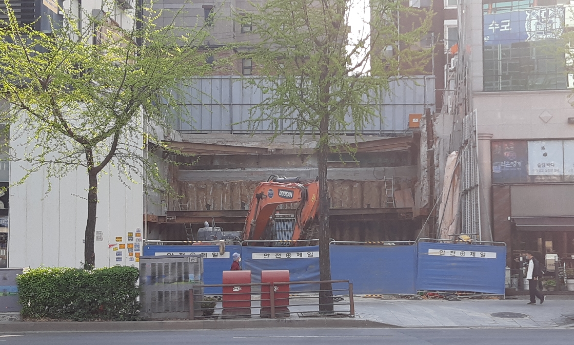  은평구 연신내역 인근 효민아크로뷰 건물 공사 현장 사진 014(korean building)