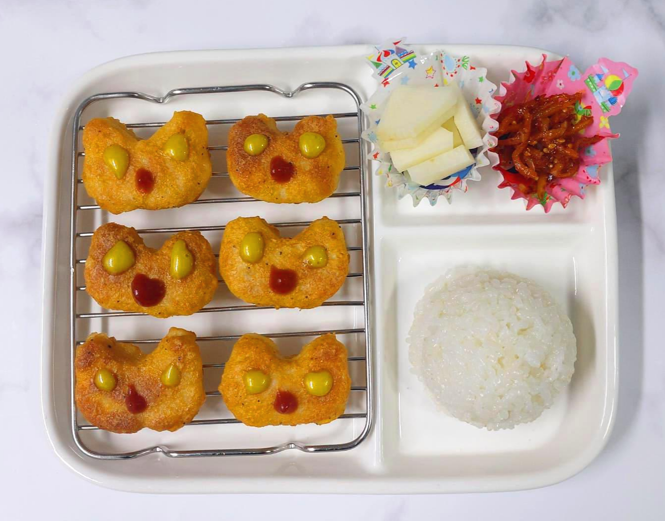  아이들 반찬 치킨너겟 한상차림