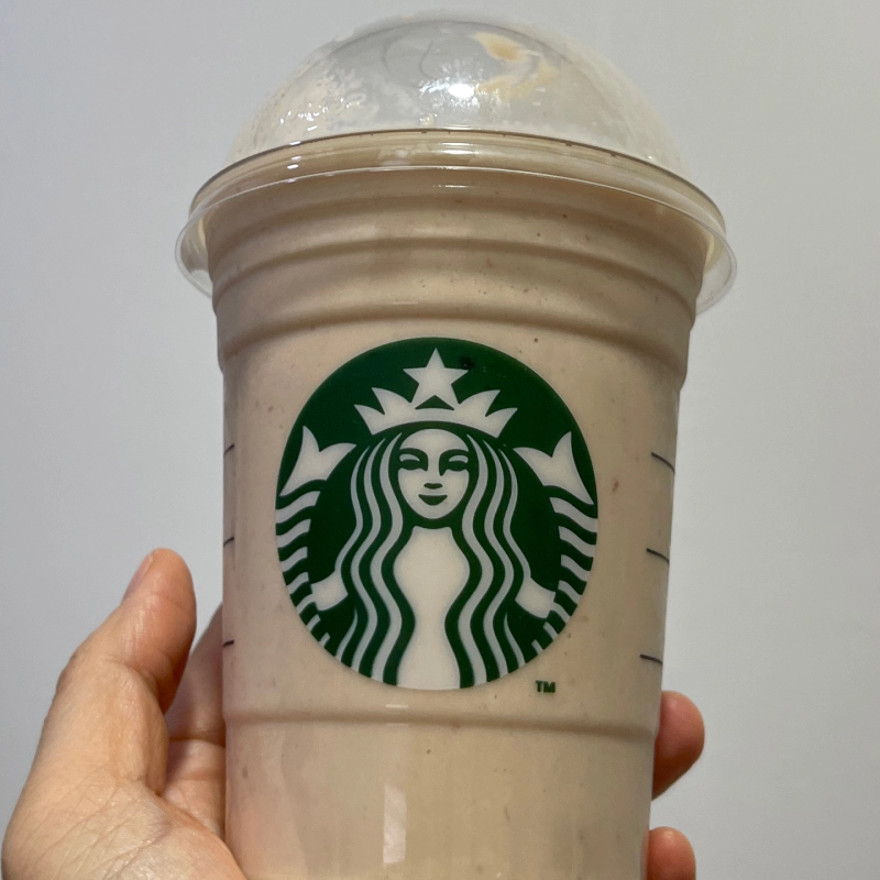 돌체 딸기 크림 프라푸치노