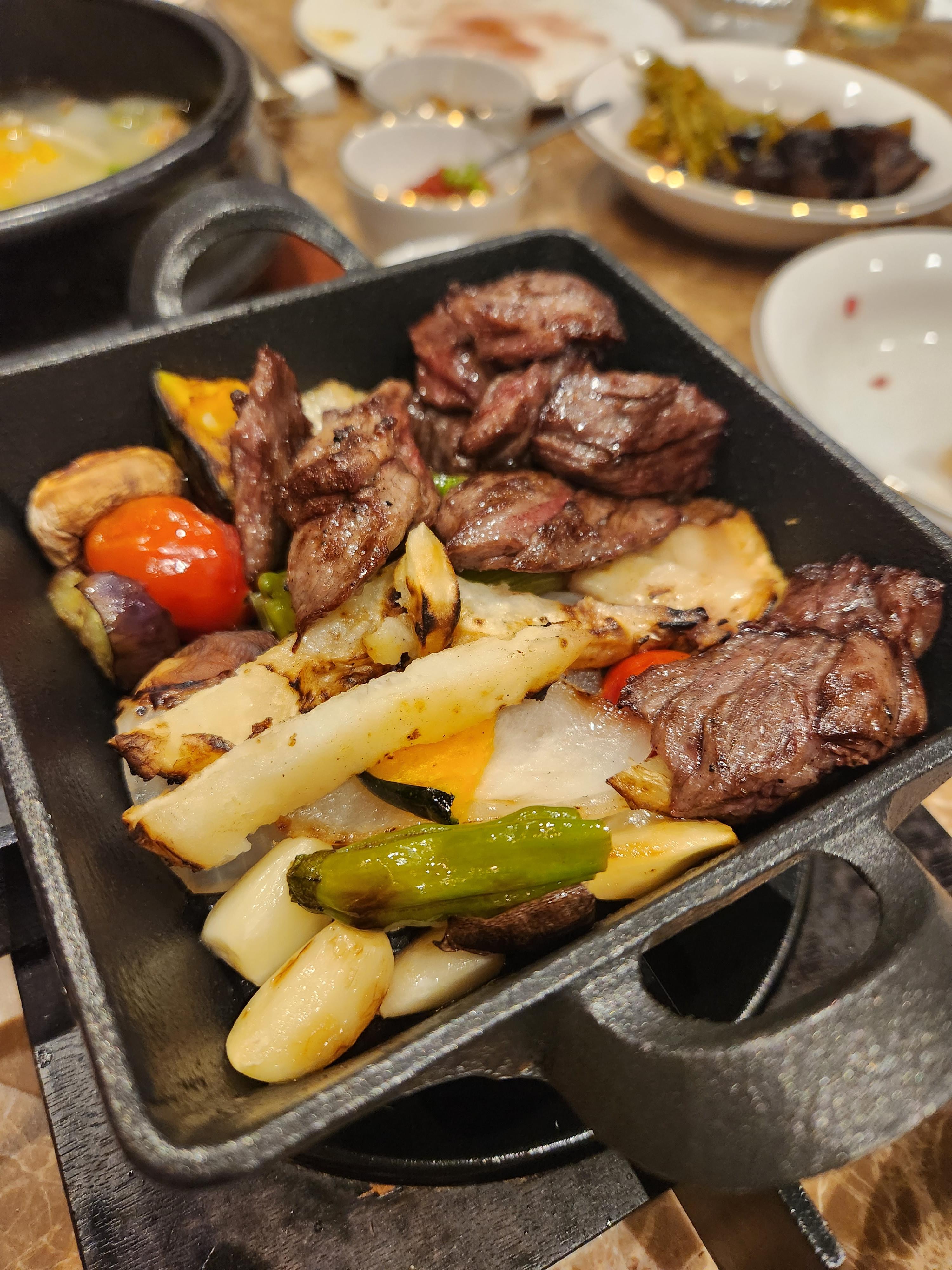  부산 서면 : 모임하기 좋은 소고기 맛집, 숙성 한우 전문점 '우미남'
