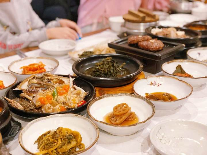 이천쌀밥 궁중음식 전문가 보리굴비 간장게장 떡갈비 불고기 한정식 이천 맛집