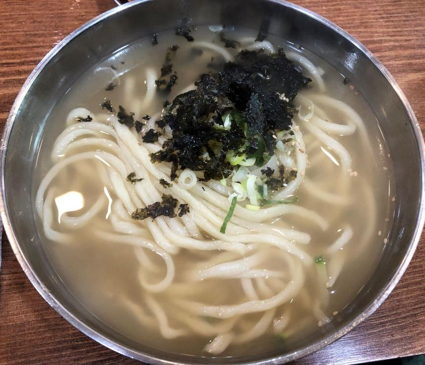 홍두깨손칼국수-손칼국수