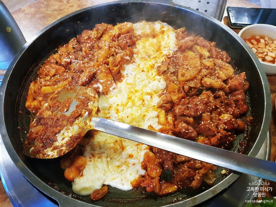  [울산 북구 화봉동] 산갈래닭갈비 : 볶음밥과 치즈닭갈비가 맛있는 인생 닭갈비가게