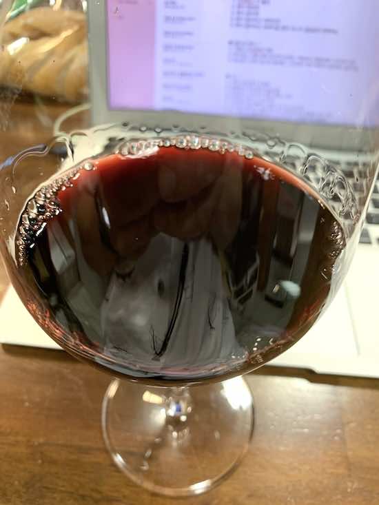 Ch&acirc;teau Vircoulon Bordeaux Sup&eacute;rieur 2015의 색