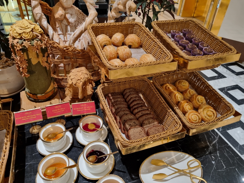 HANOI DOLCE BY WYNDHAM GOLDEN LAKE HOTEL BREAKFAST