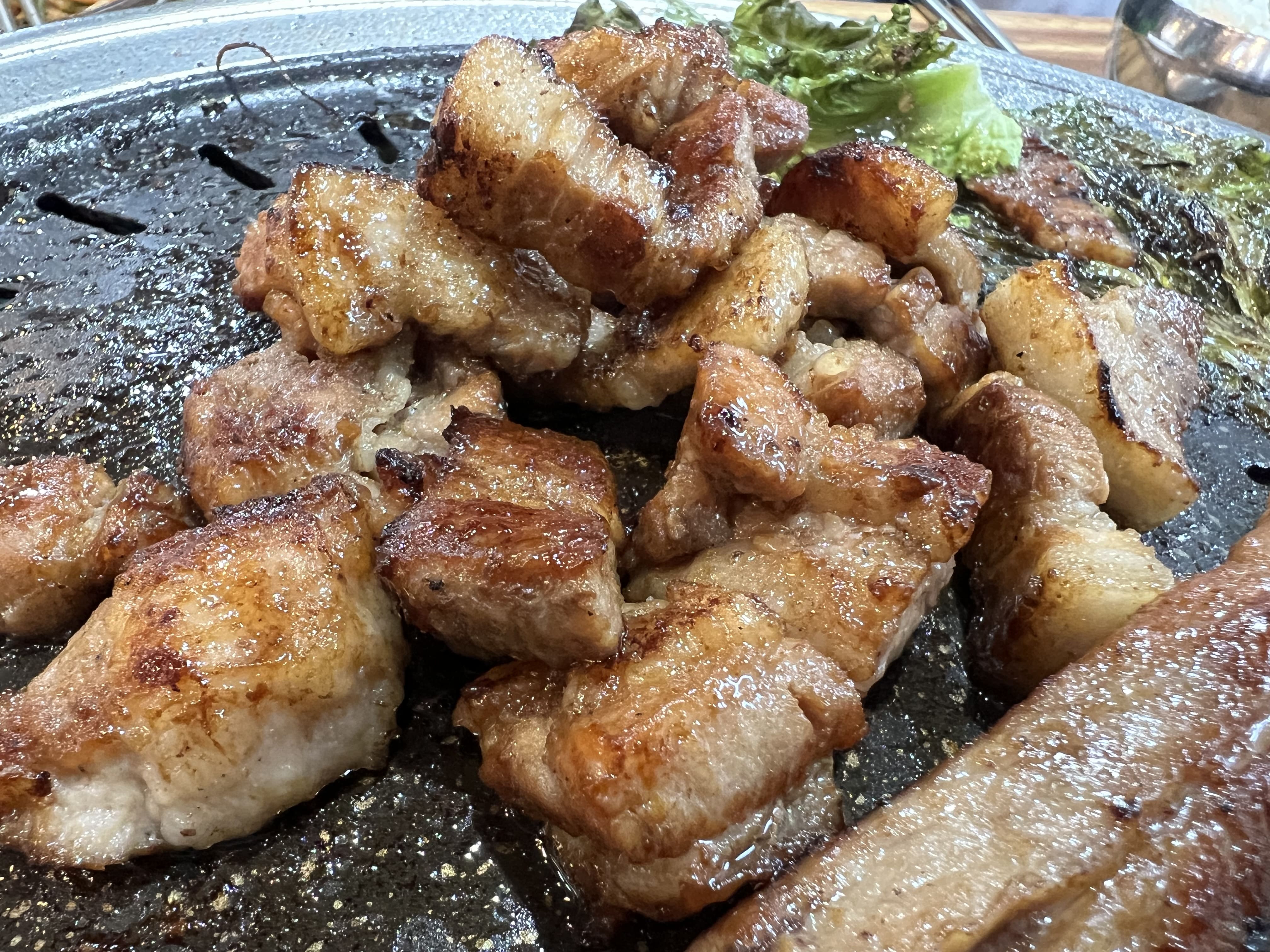  부산 맛집 추천 하는 사직동 건널목 연탄갈비 내돈내산 후기!