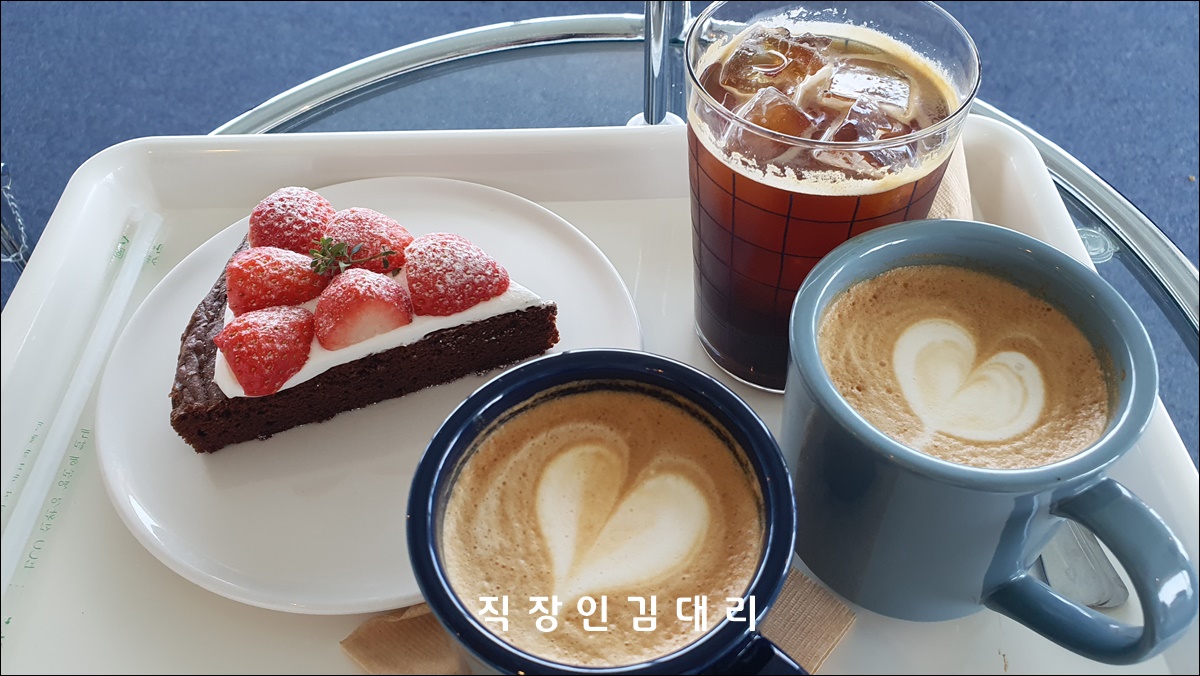  영종도 구읍 오션뷰 카페, 카페 얼트