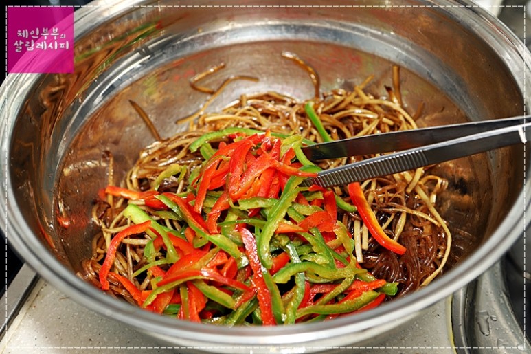 우엉 손질법 우엉 요리 우엉잡채 만드는 법 32