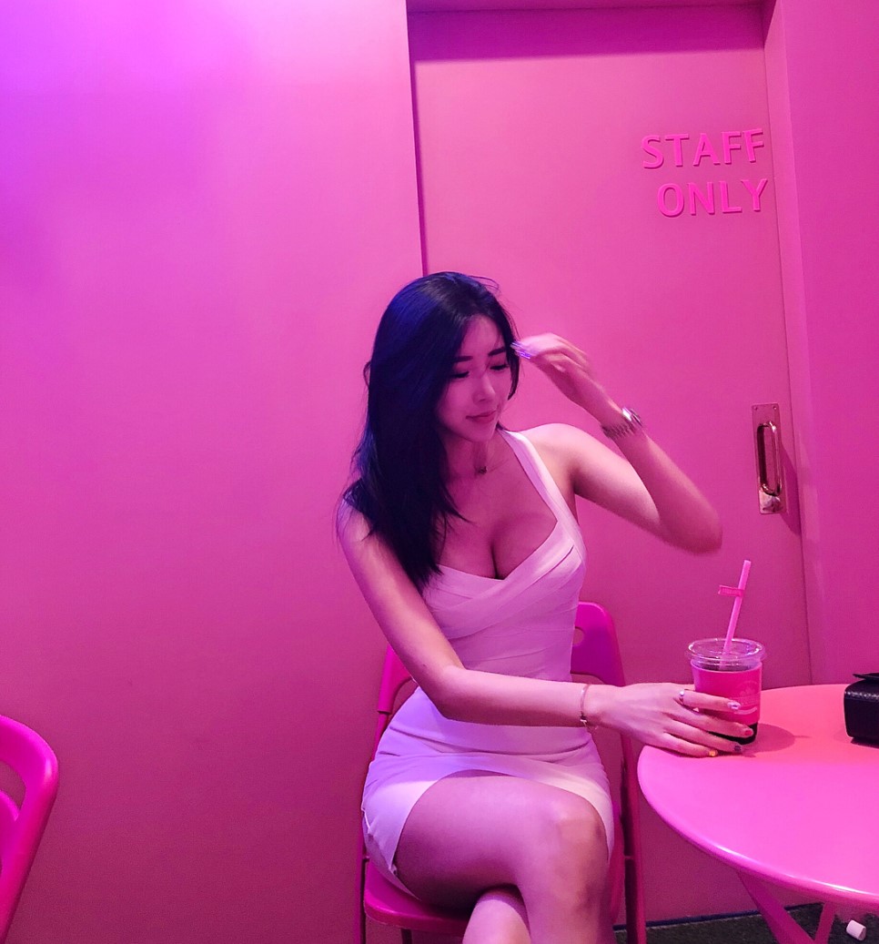  BJ출신 비키니 쇼핑몰 모델 최소미