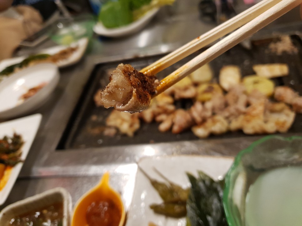 황재균 현빈 등 연예인들의 부산 필수코스 맛집이래~ 부산 동래 온천동 맛집 온천양곱창 : 이대호 15