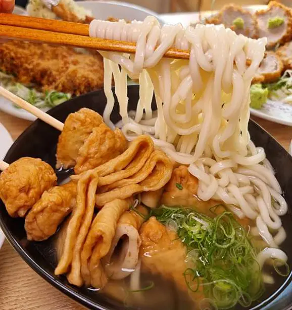 도투리 샤브칼국수 불광천