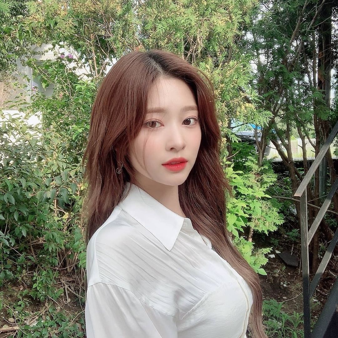  아이즈원 김민주, 우아한 자태