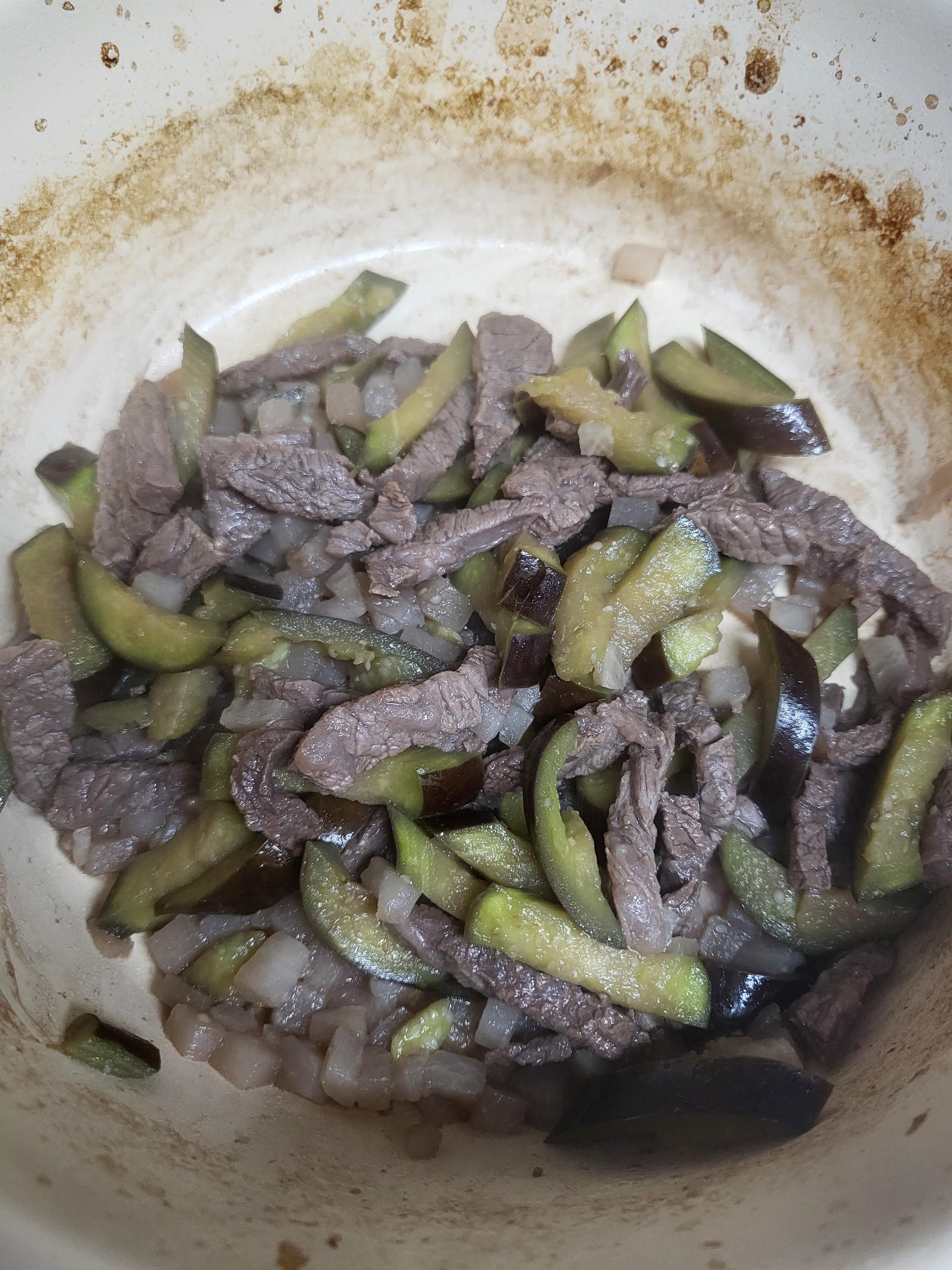 소고기-가지-볶음-만들기-아기-소고기반찬