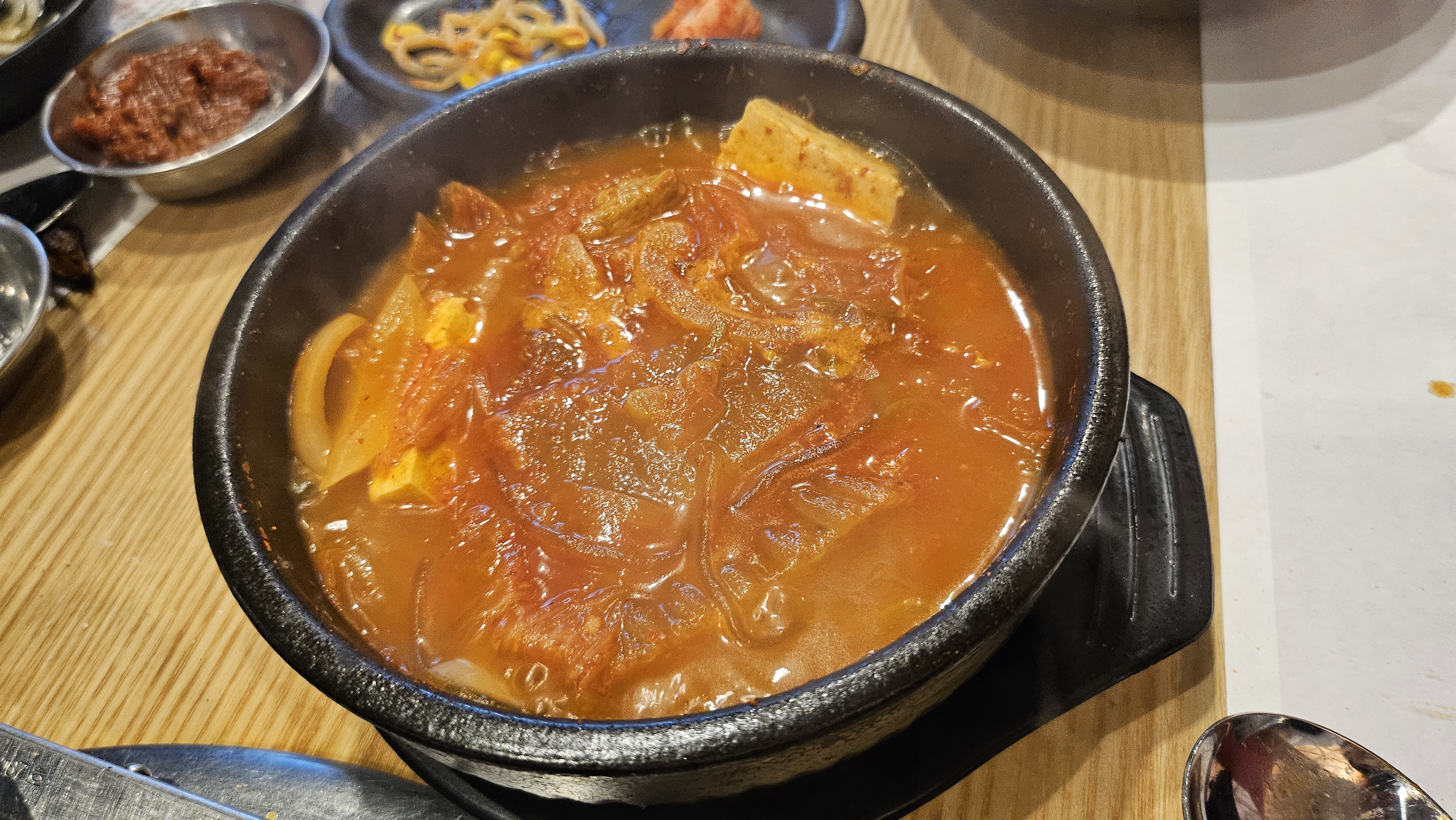 흑돼지 김치찌개