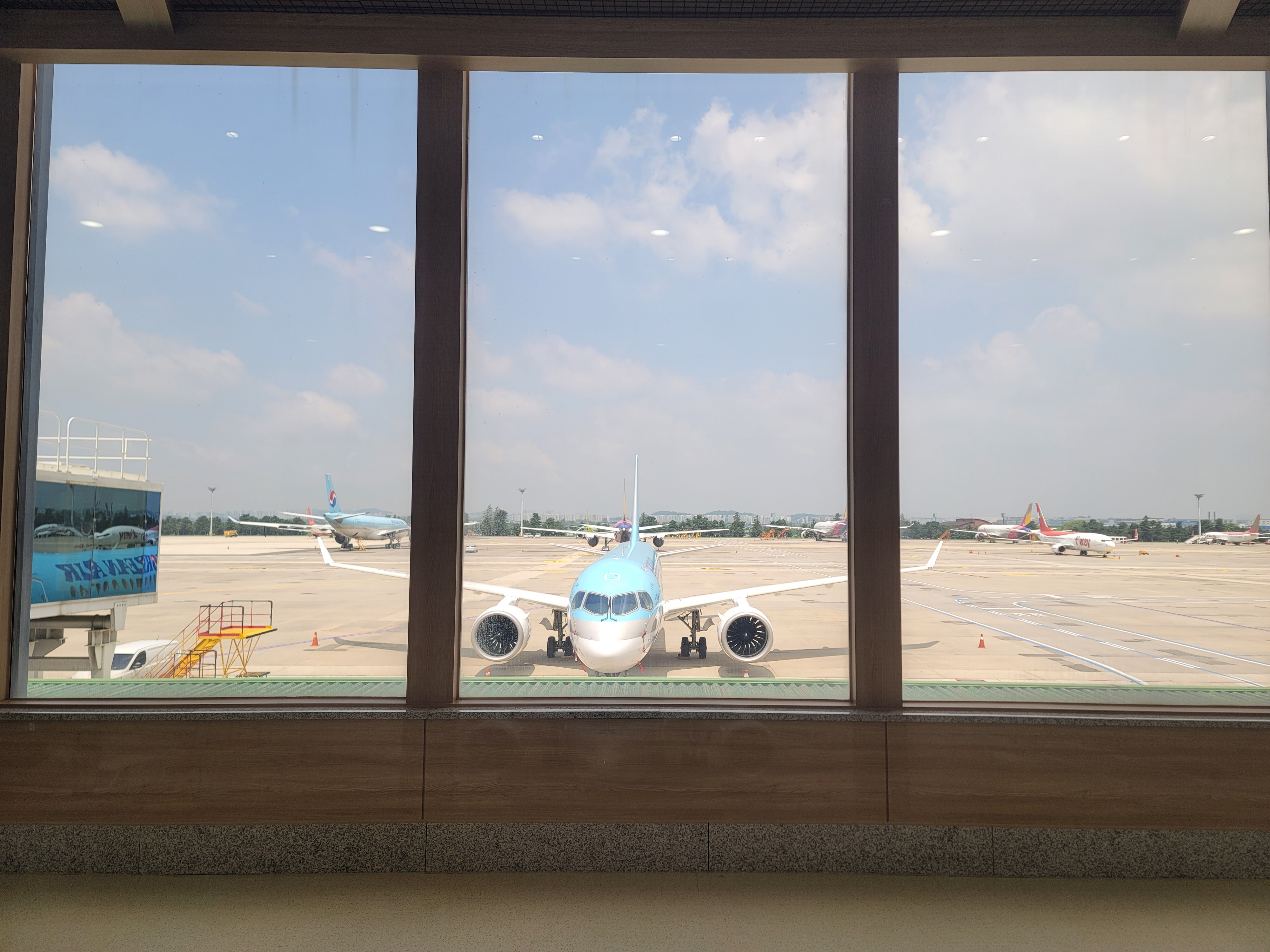 김포공항의 모습