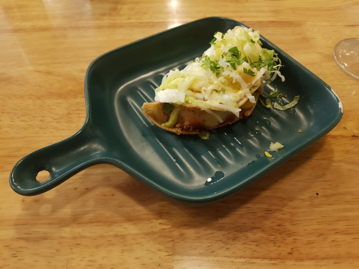 호치민 맛집 멕시칸 식당 Tacos Fuego - Tacos Mashed Potato