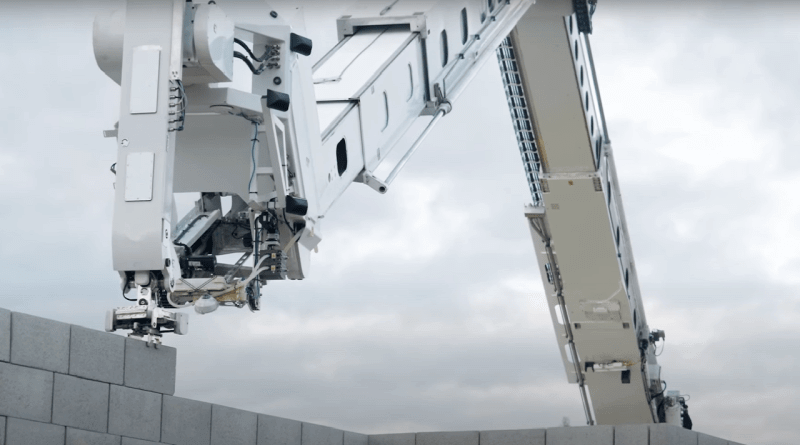  건설 로봇 성능을 최적화시켜 주는 레이저 트래커 VIDEO:Laser Tracker Optimizes Construction Robot Performance
