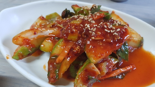 전주 삼천동 안행집 기본반찬