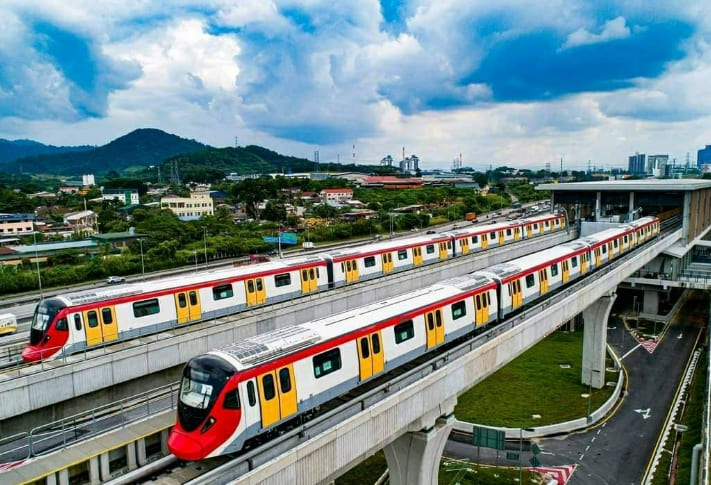 현대로템&#44; 말레이시아 MRT 2호선 2단계 구간 개통 완료…총 49편성 투입..3호선 수주 기대 Hyundai Rotem&#39;s unmanned electric trains exported to Malaysia start running