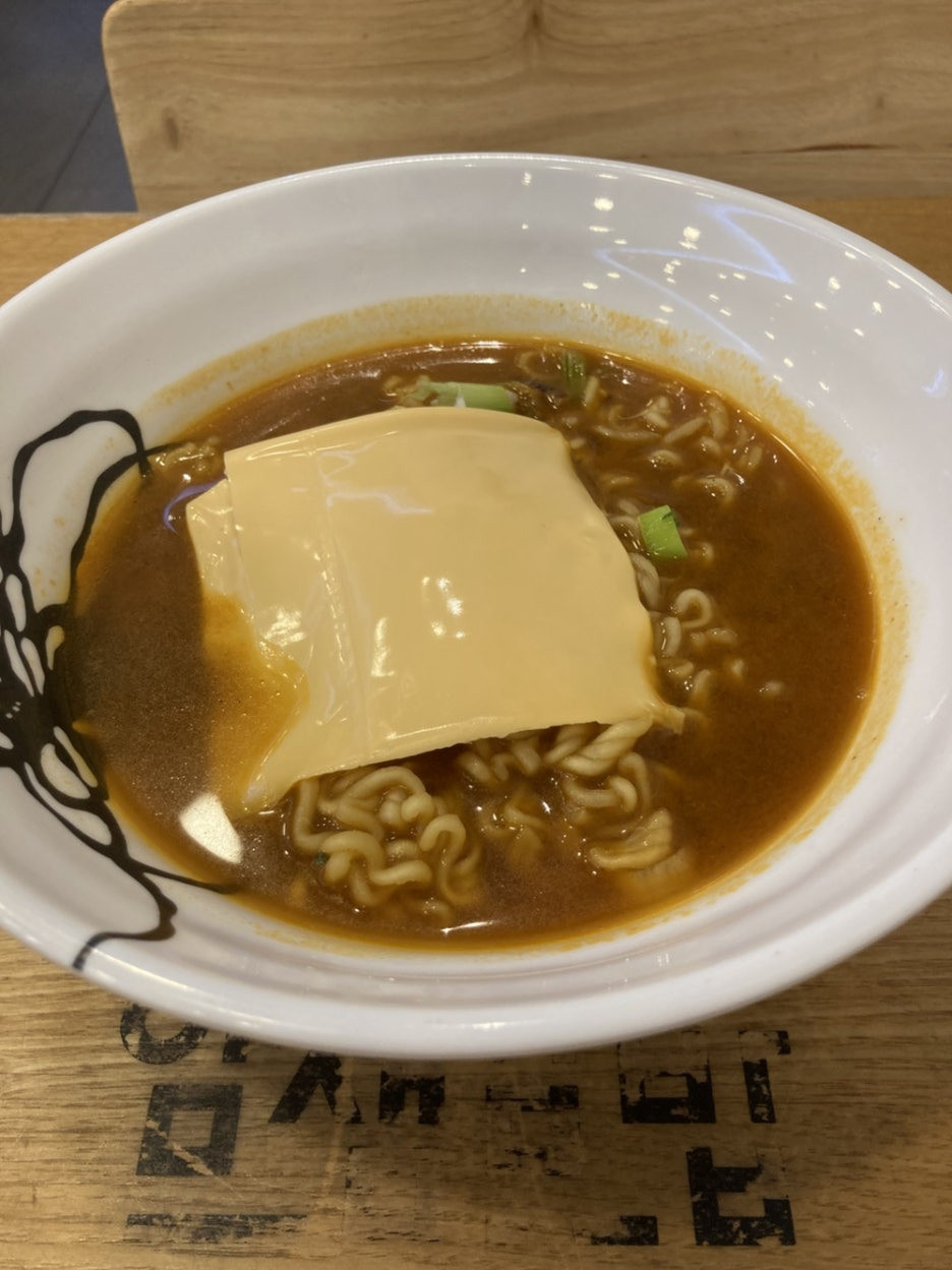얌샘김밥 이미지