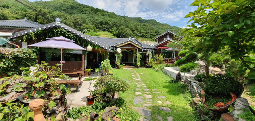  전주 외곽맛집 산아래 백반맛집~  마음까지 힐링되는곳^^