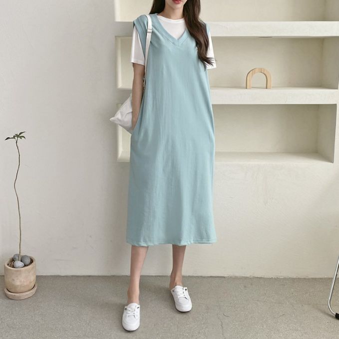  브이네크라인 민소매 캐주얼 롱원피스