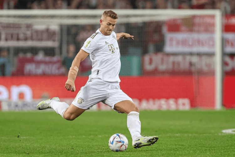 네덜란드 최고의 몸값의 마티아스 더리흐트(바이에른 뮌헨 소속: by 더리흐트 인스타그램)