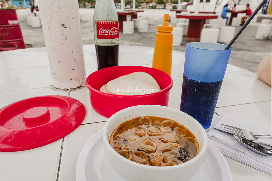 Sopa de Conchas 멕시코 음식 수프