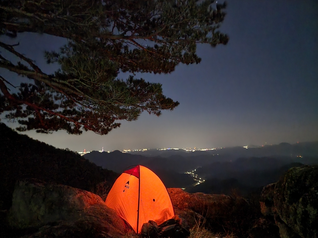 저 멀리 동해시의 야경