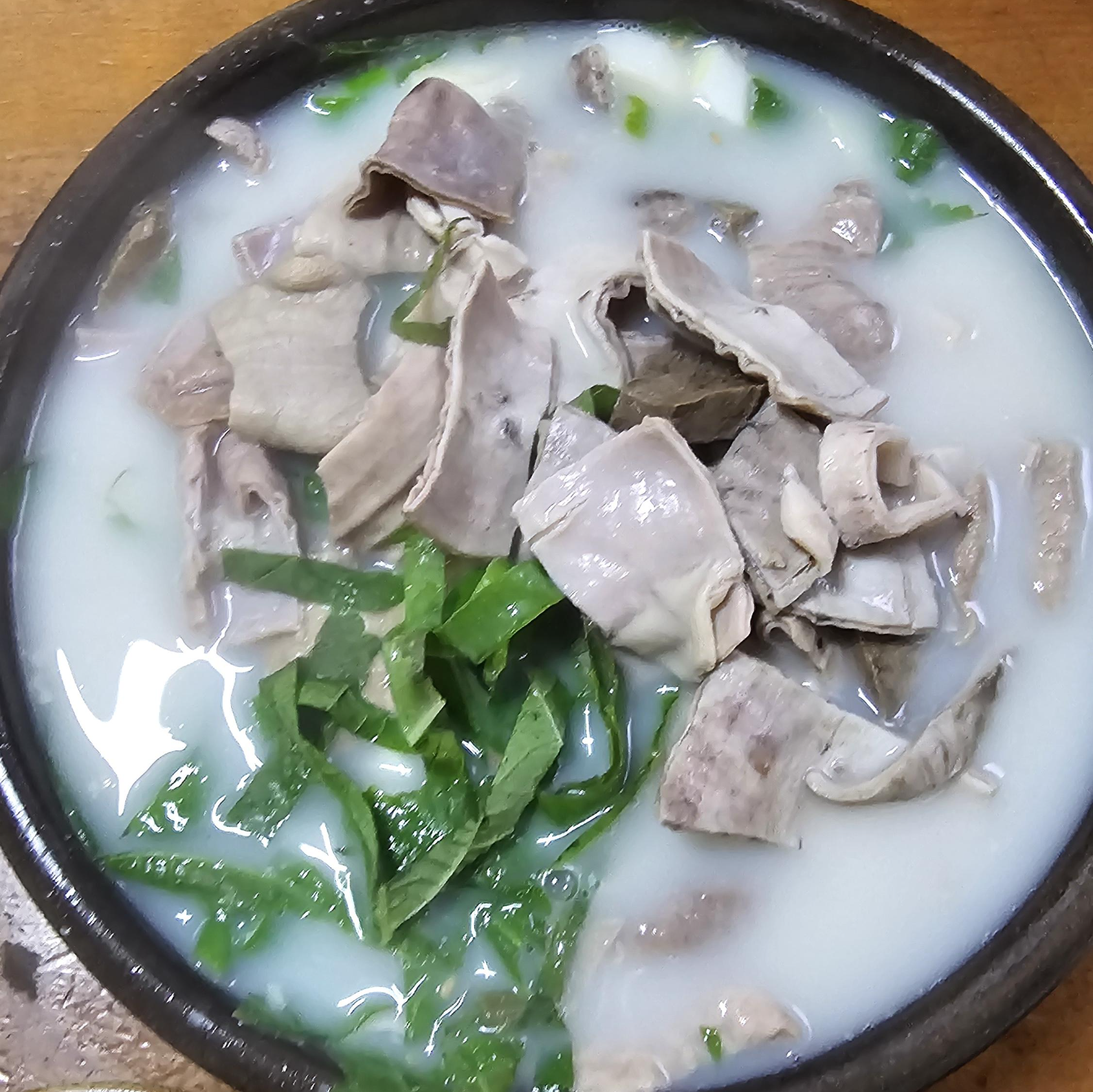 충남 식당