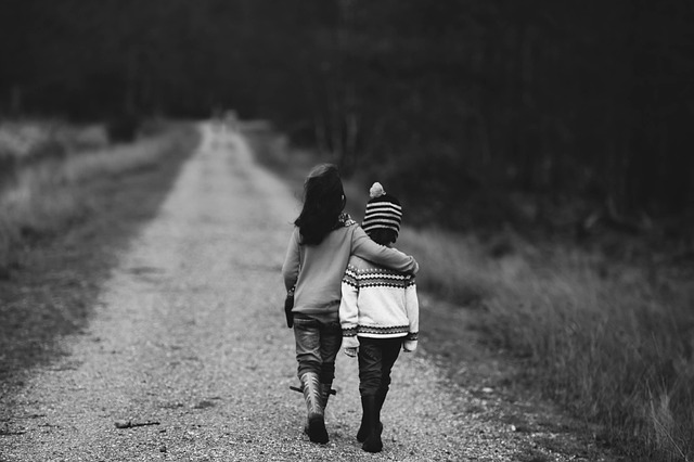 길 물어볼 때 쓰는 한국어 표현 – 친절하게 묻고 정확하게 듣기