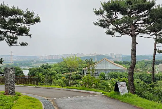 화성시 우리꽃 식물원