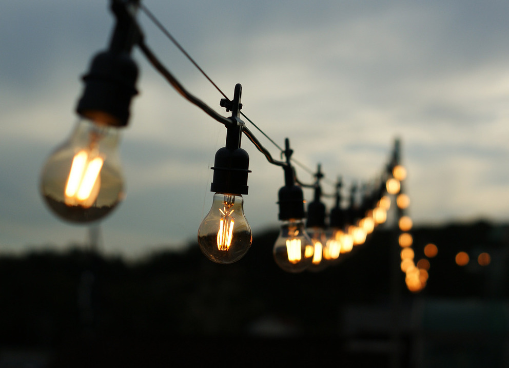 전구를 버리는 방법