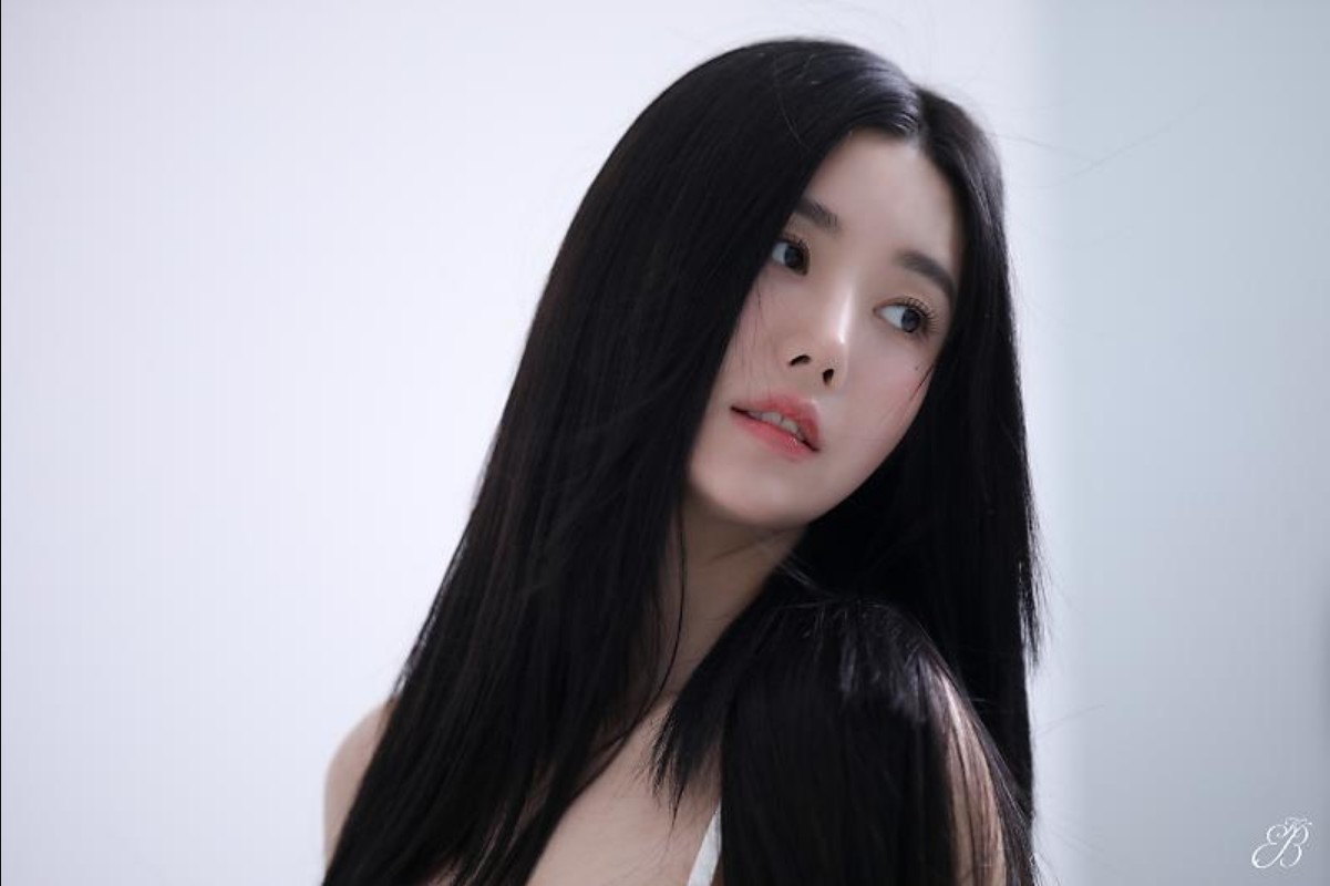  권은비 프로필 나이 캐릭터 팬덤 사진 ZIP