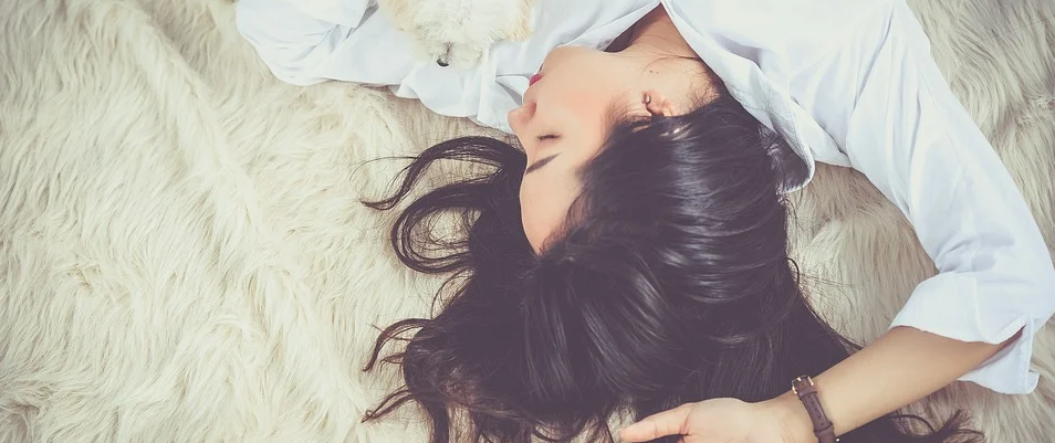  여자친구 사귀는법