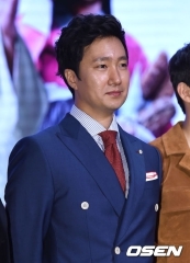 박해일 전속계약 프로필 결혼 서유선 직업 20