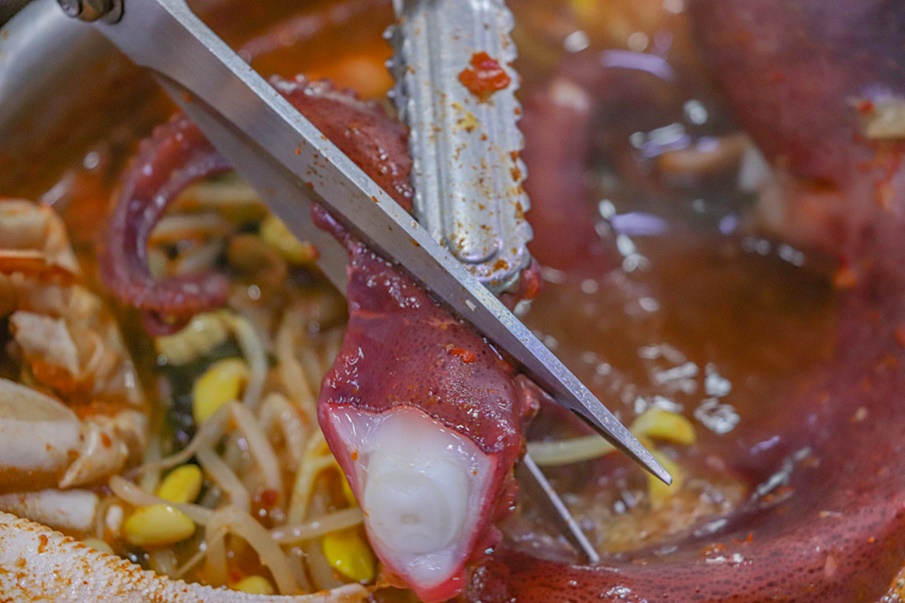 살아있는 맛집 푸짐한 큰물해물탕 24