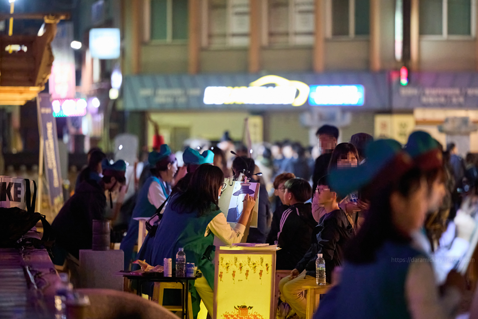 전주국가유산야행 거리의 화공