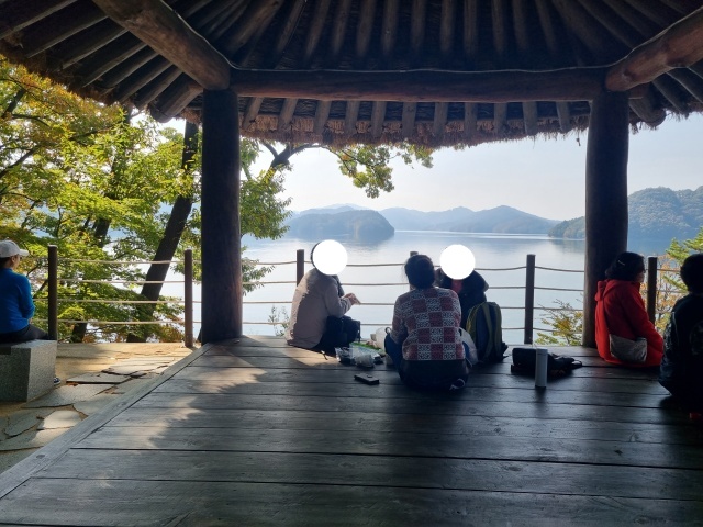 초가정
