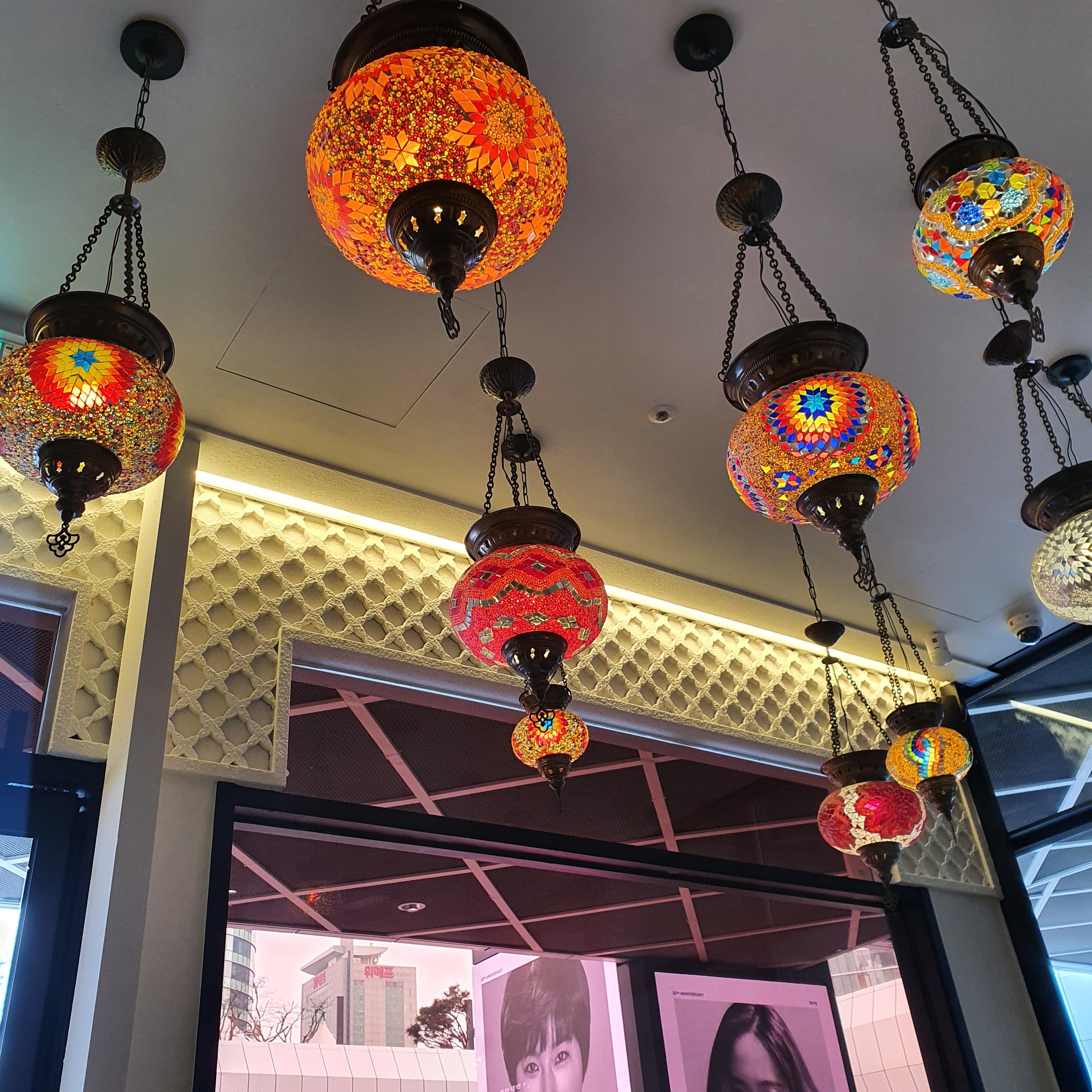  [서울/삼성/코엑스] 허머스키친 파르나스몰 점 / 치킨샥슈카 / 아보카도 샐러드 / 팔라펠 추가 / 맛과 가격정보