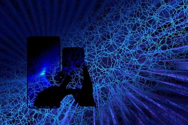AI 예술이 광고 산업에 미치는 영향: 크리에이티브 자동화의 사례