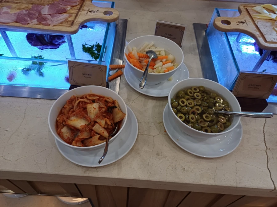 베트남 푸꾸옥 북부 숙소 추천, 빈홀리데이 피에스타 푸꾸옥 후기- 조식