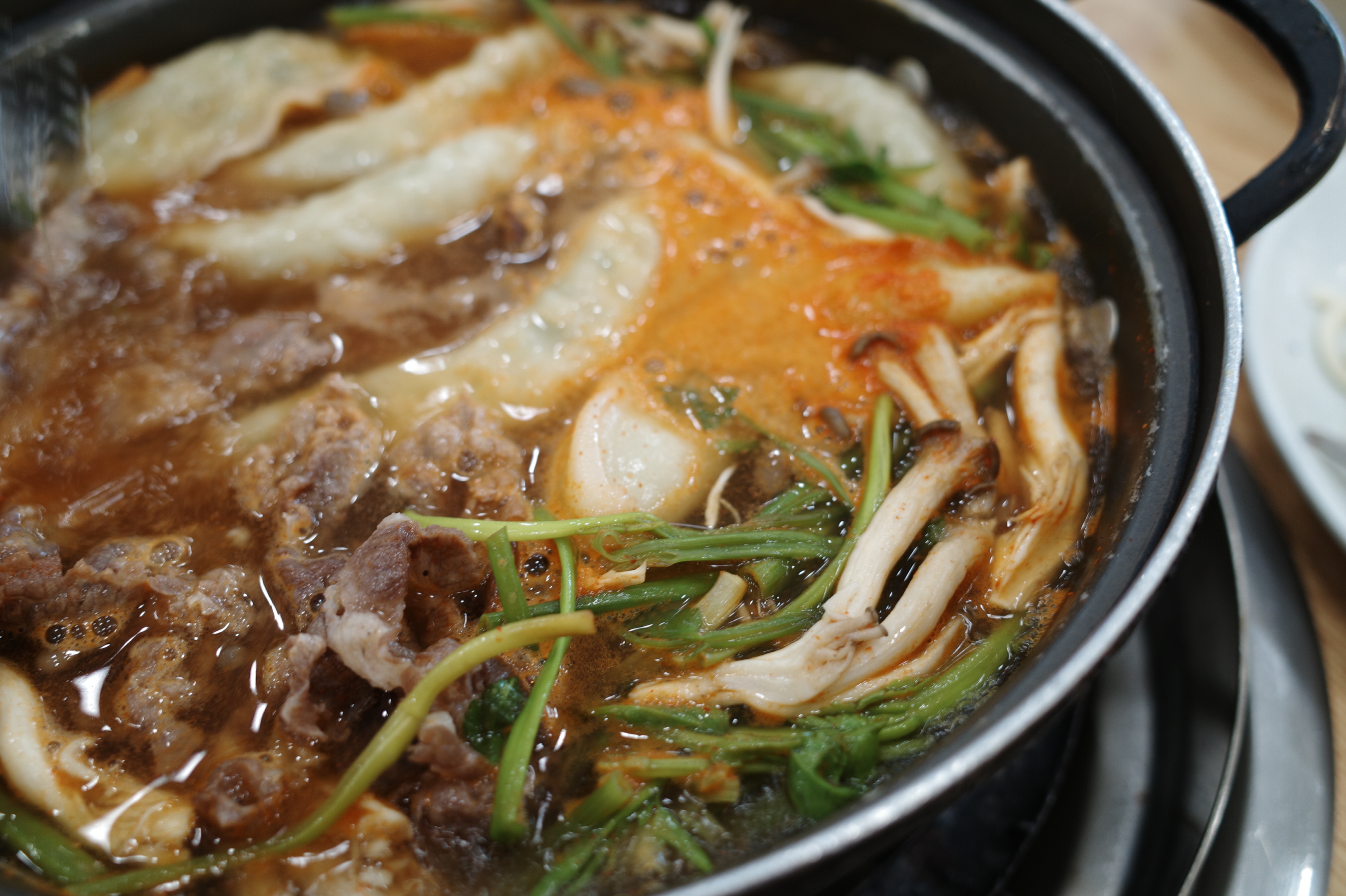 얼크니손칼국수 이미지